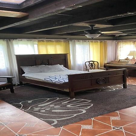 Отель Oyo Family Ranch At Melbourne Fl Экстерьер фото