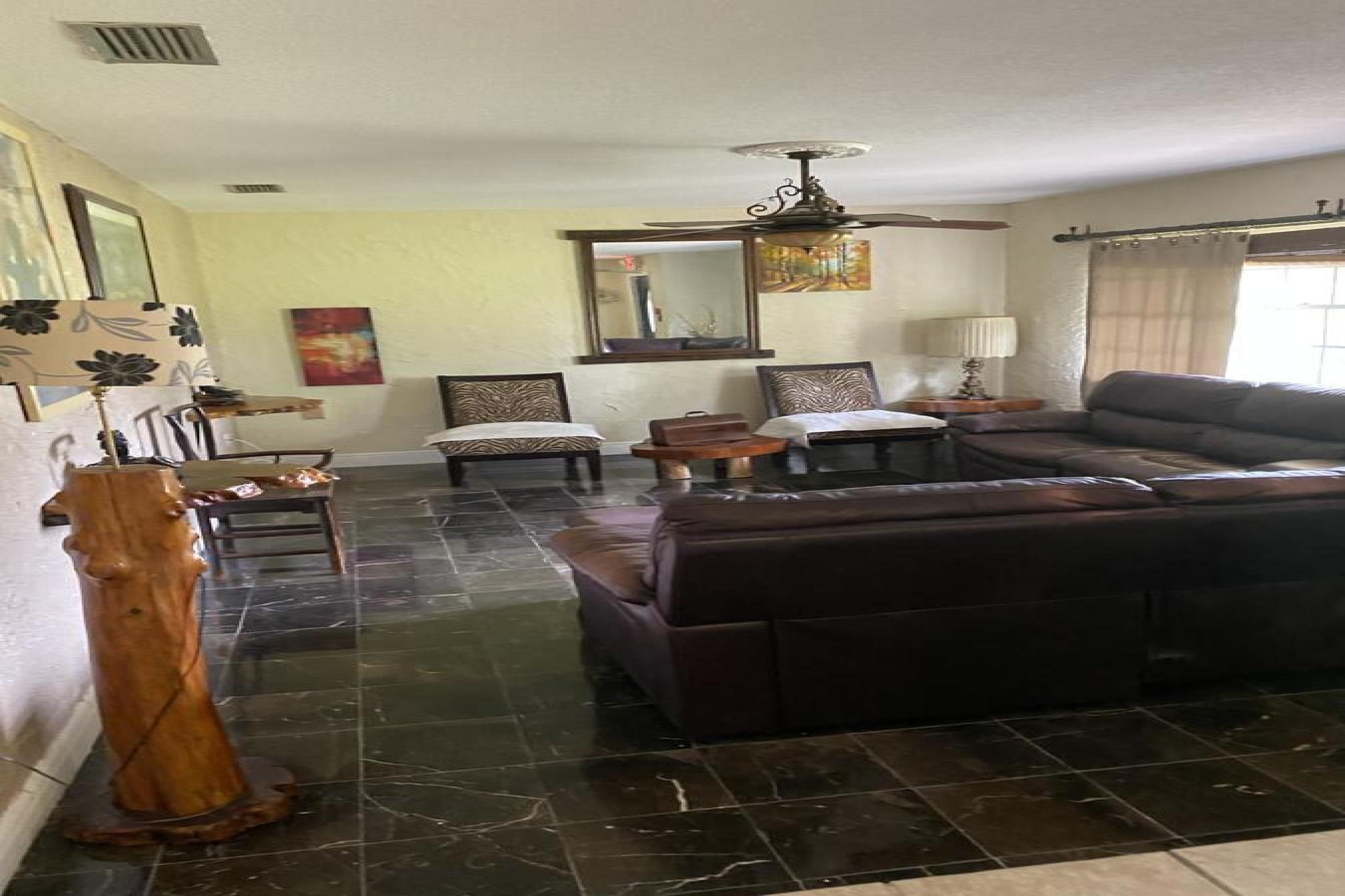 Отель Oyo Family Ranch At Melbourne Fl Экстерьер фото