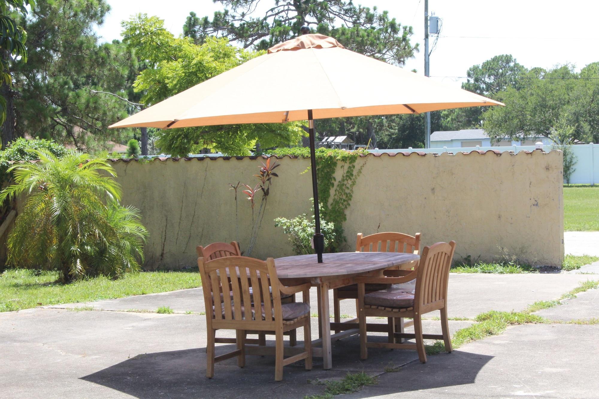 Отель Oyo Family Ranch At Melbourne Fl Экстерьер фото